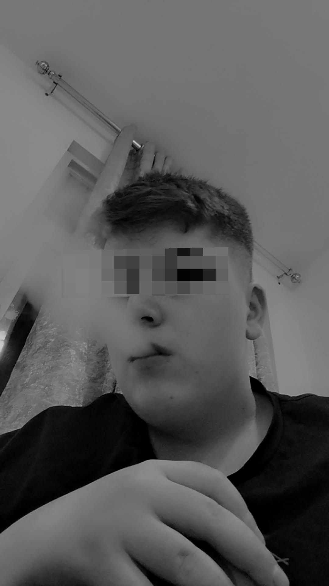 علي