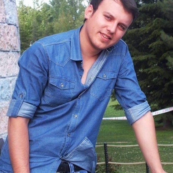 Ali