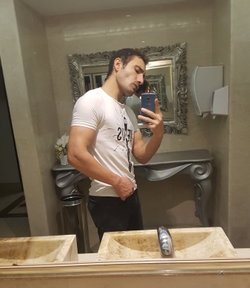 Ali