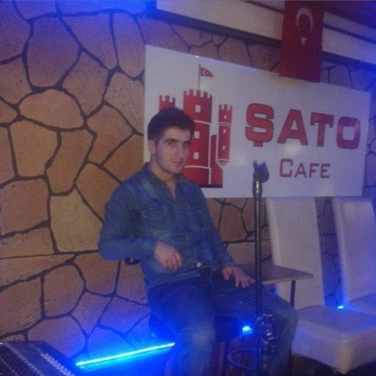 Ali