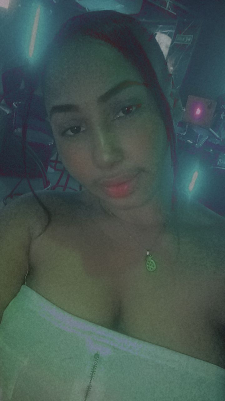 Loreini