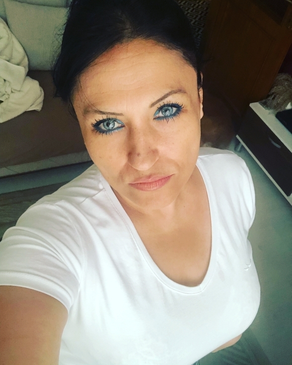 Ebru