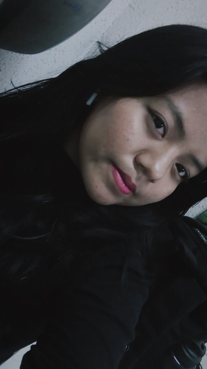 Alguien