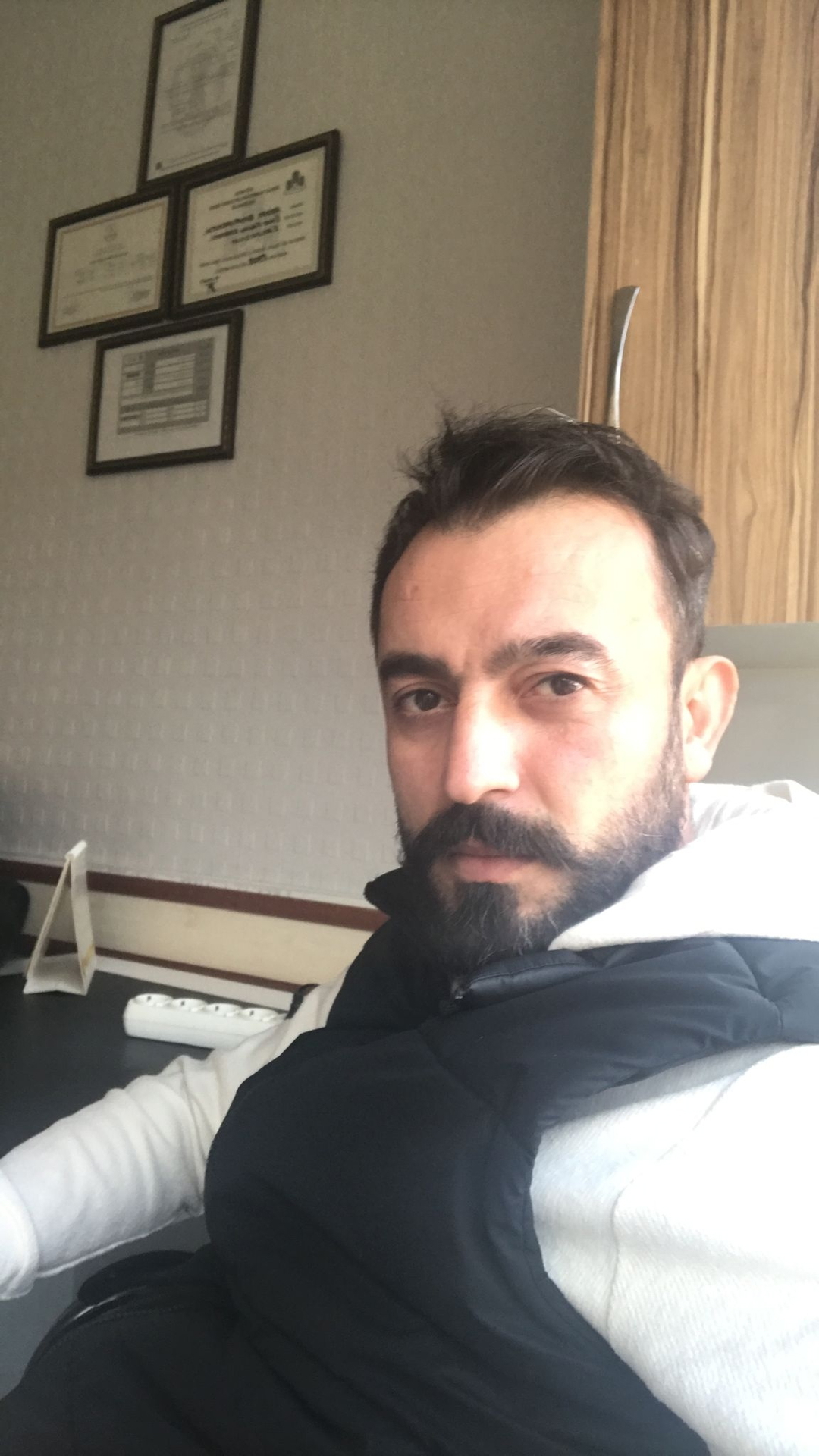 Özgür