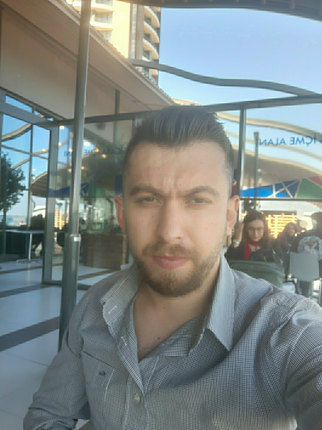 Ali