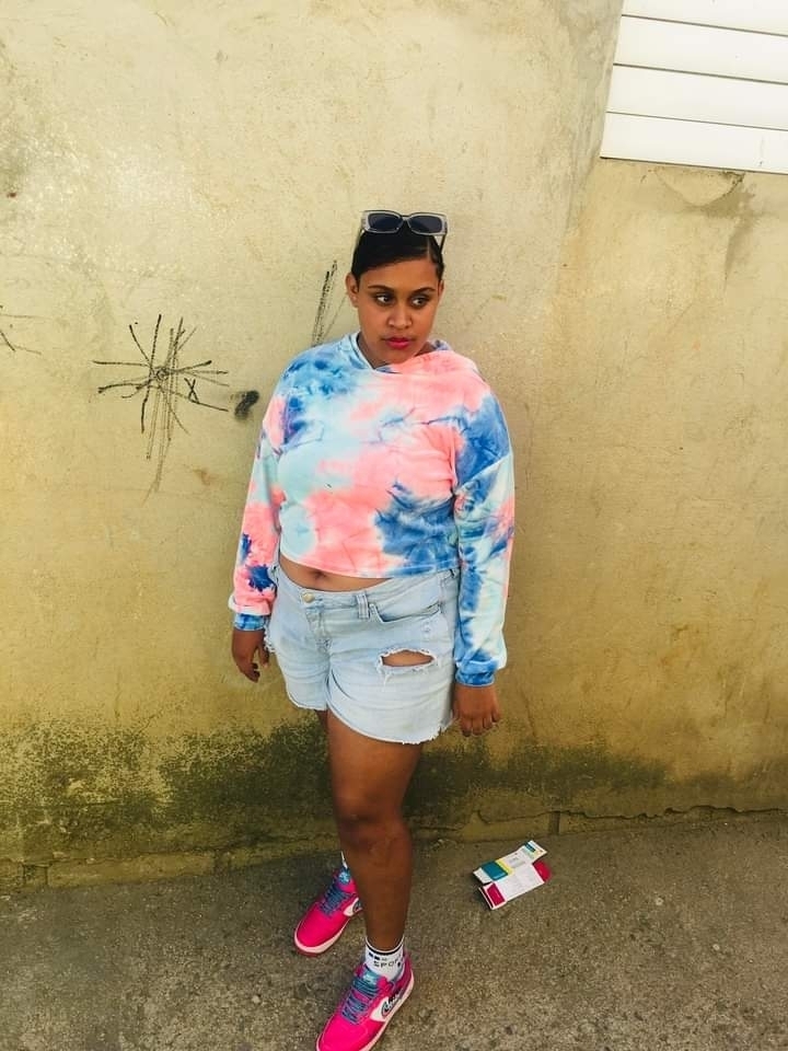 María
