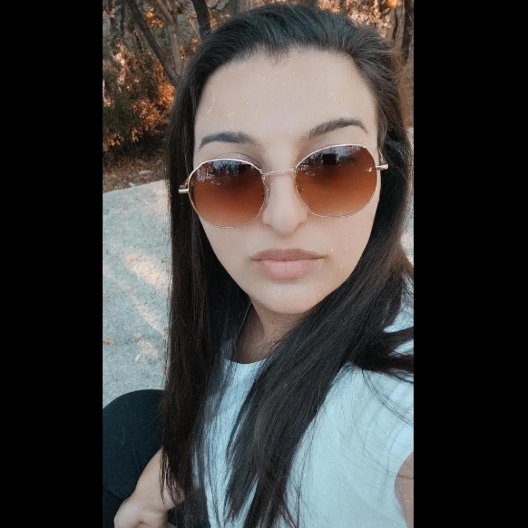 PınaR