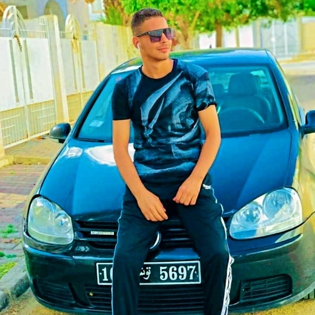 Junior