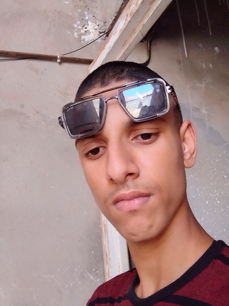 Hdjdg