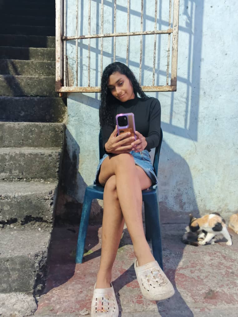 María
