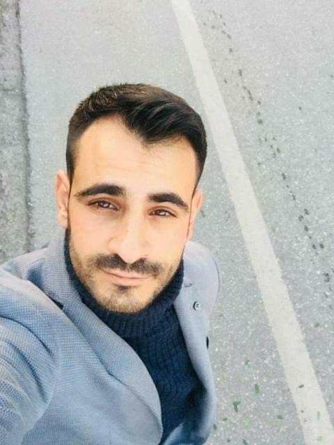 Kırmızı