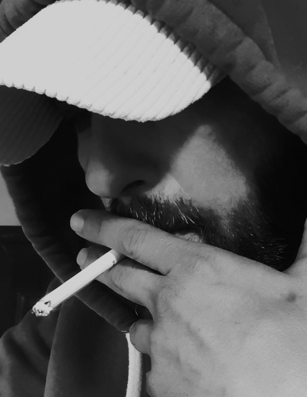 Hiç.
