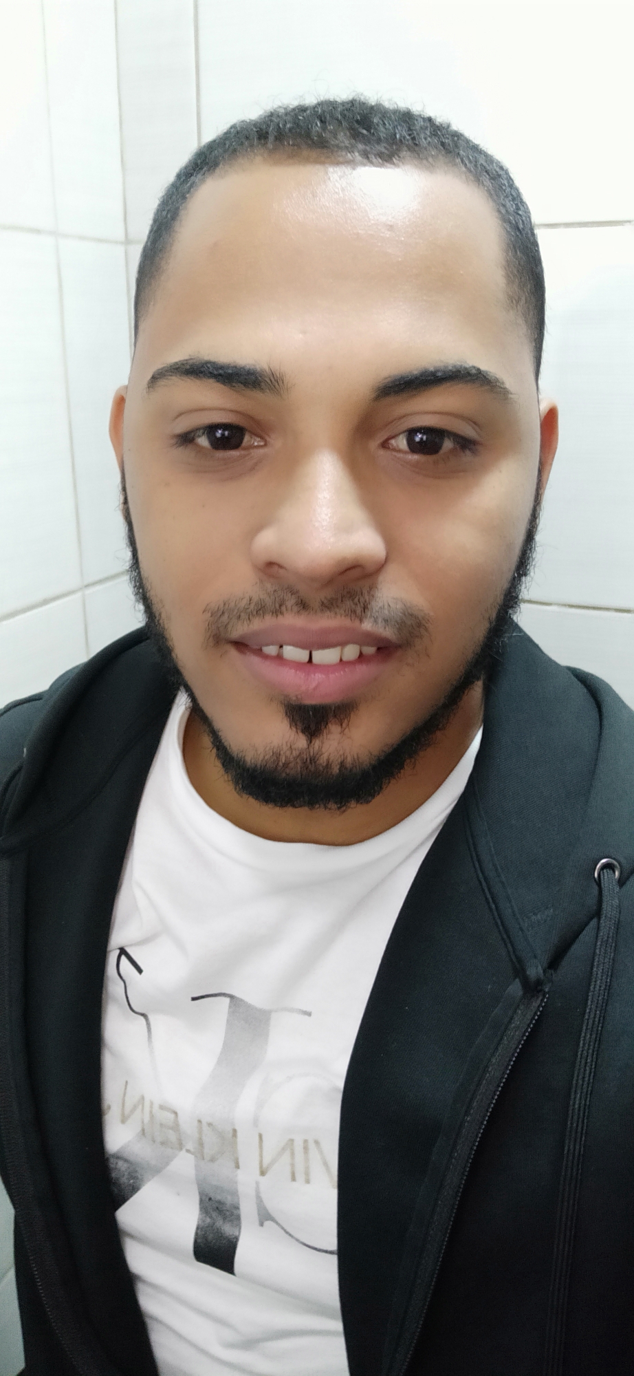 Esmailin