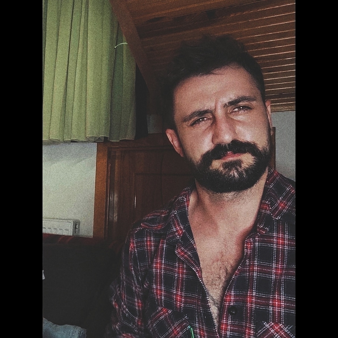 Ulaş