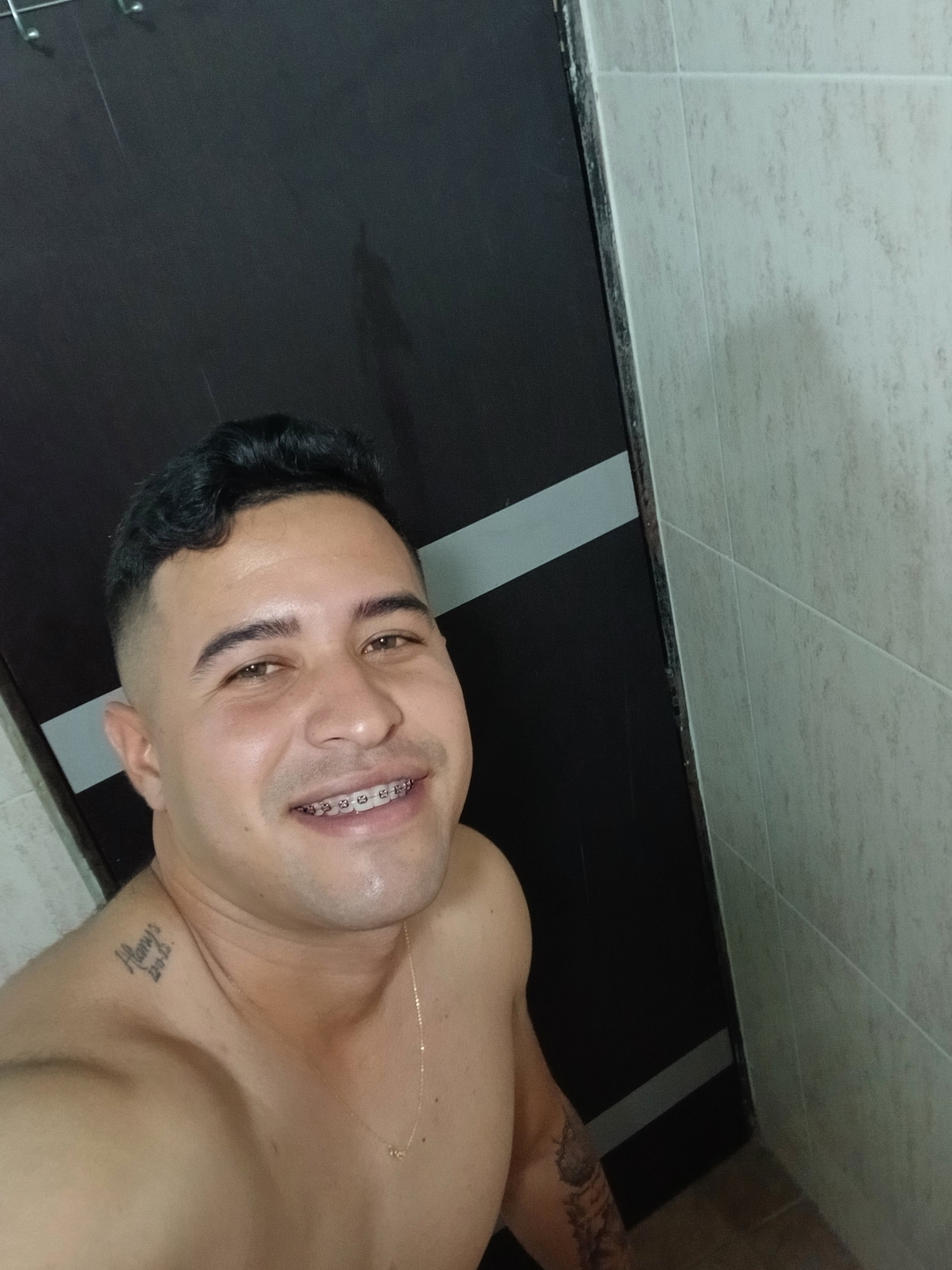 José