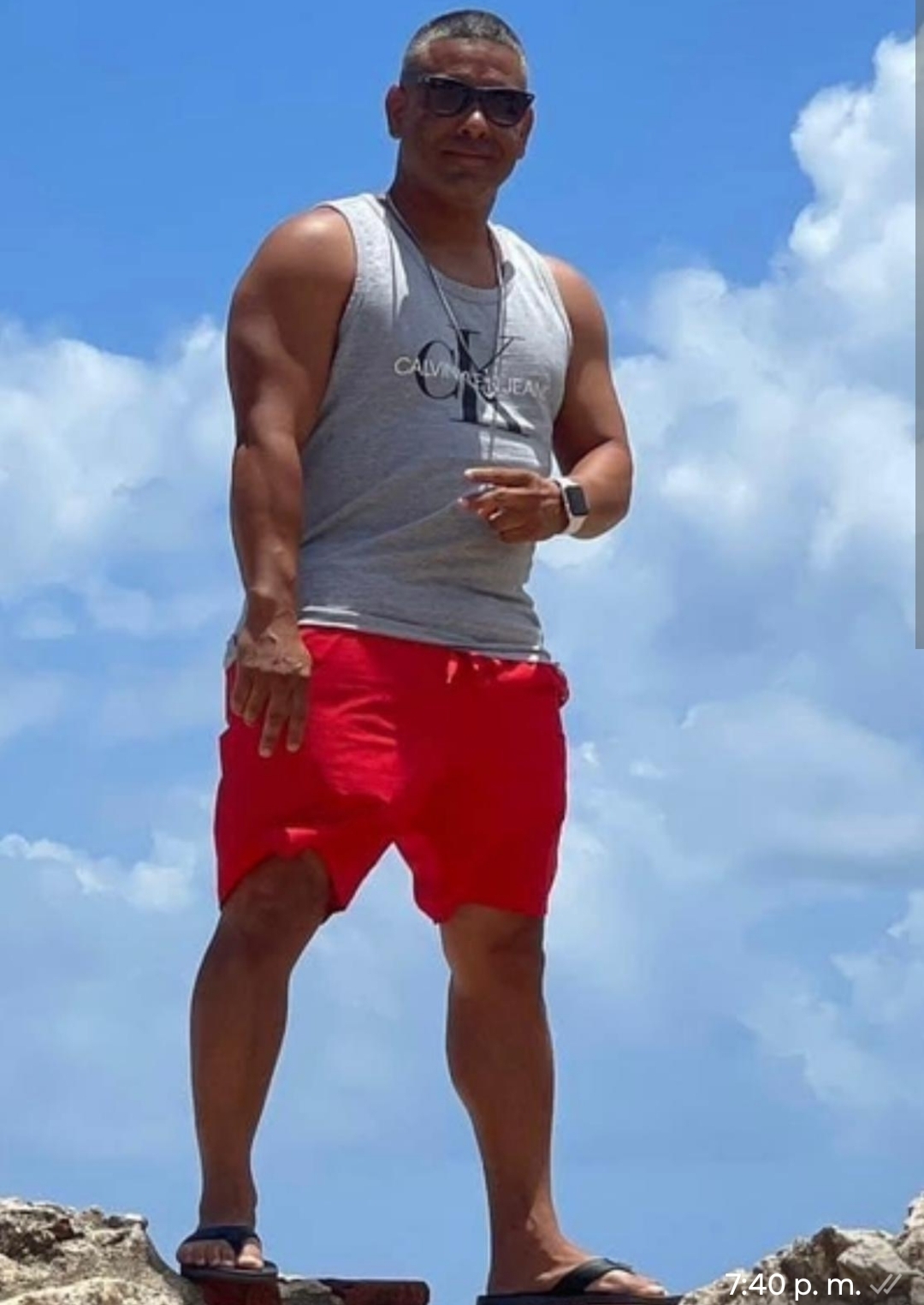 José