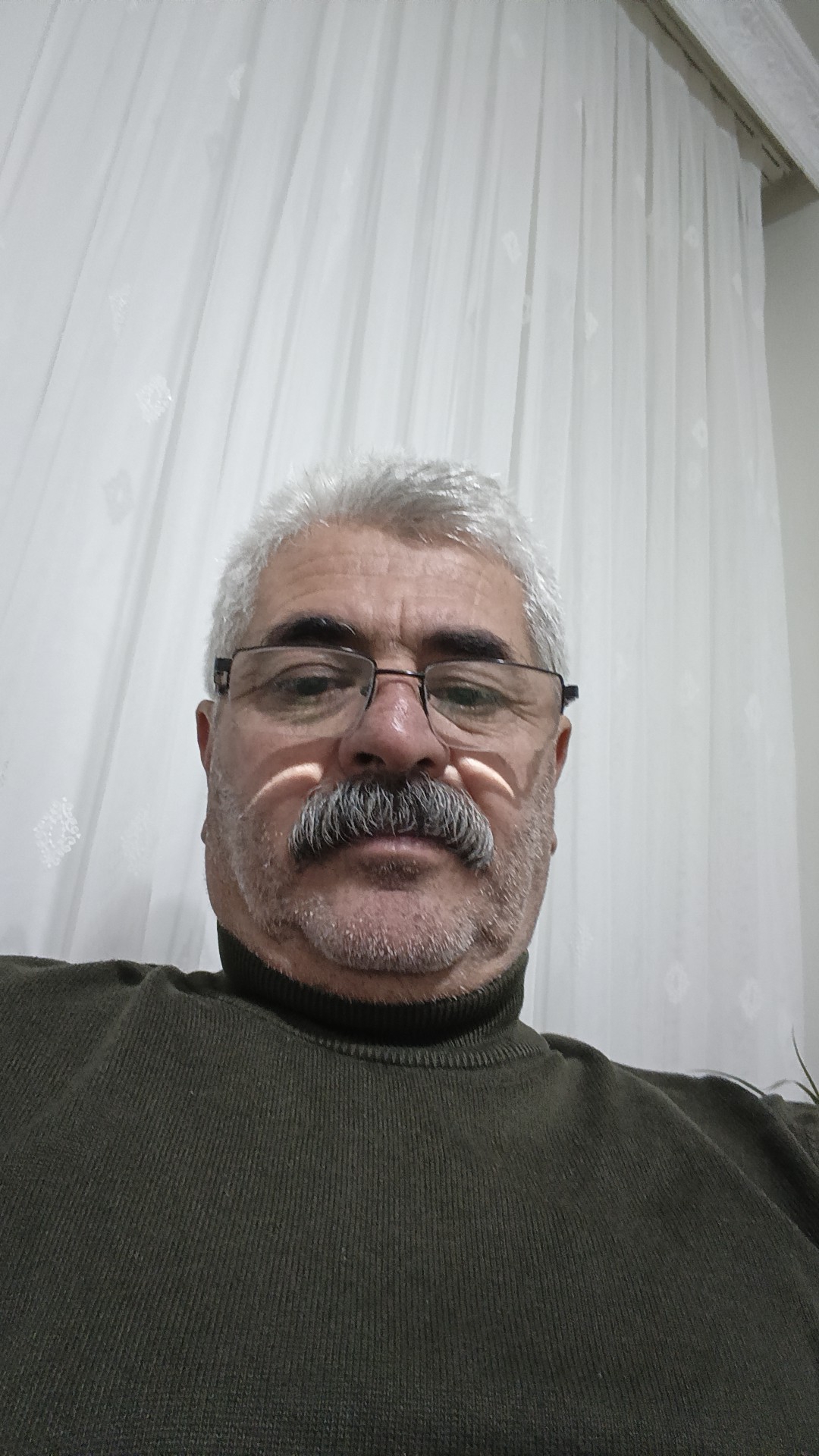Adil
