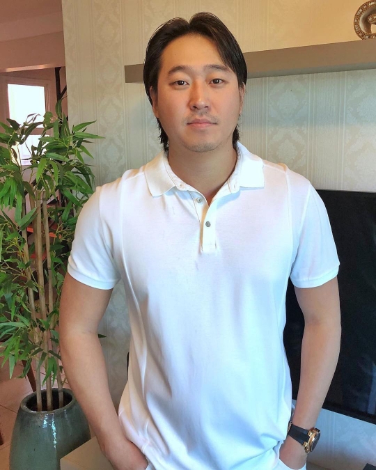 Hiroshi