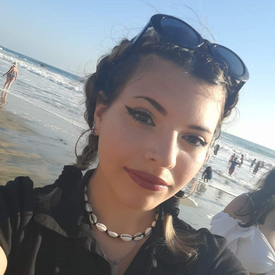 Naomz