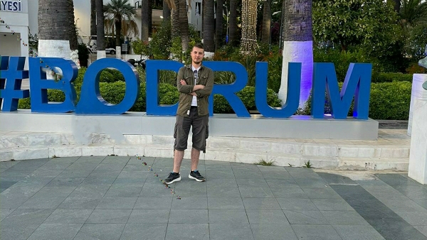 Ali