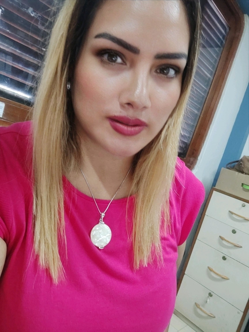 Leonela