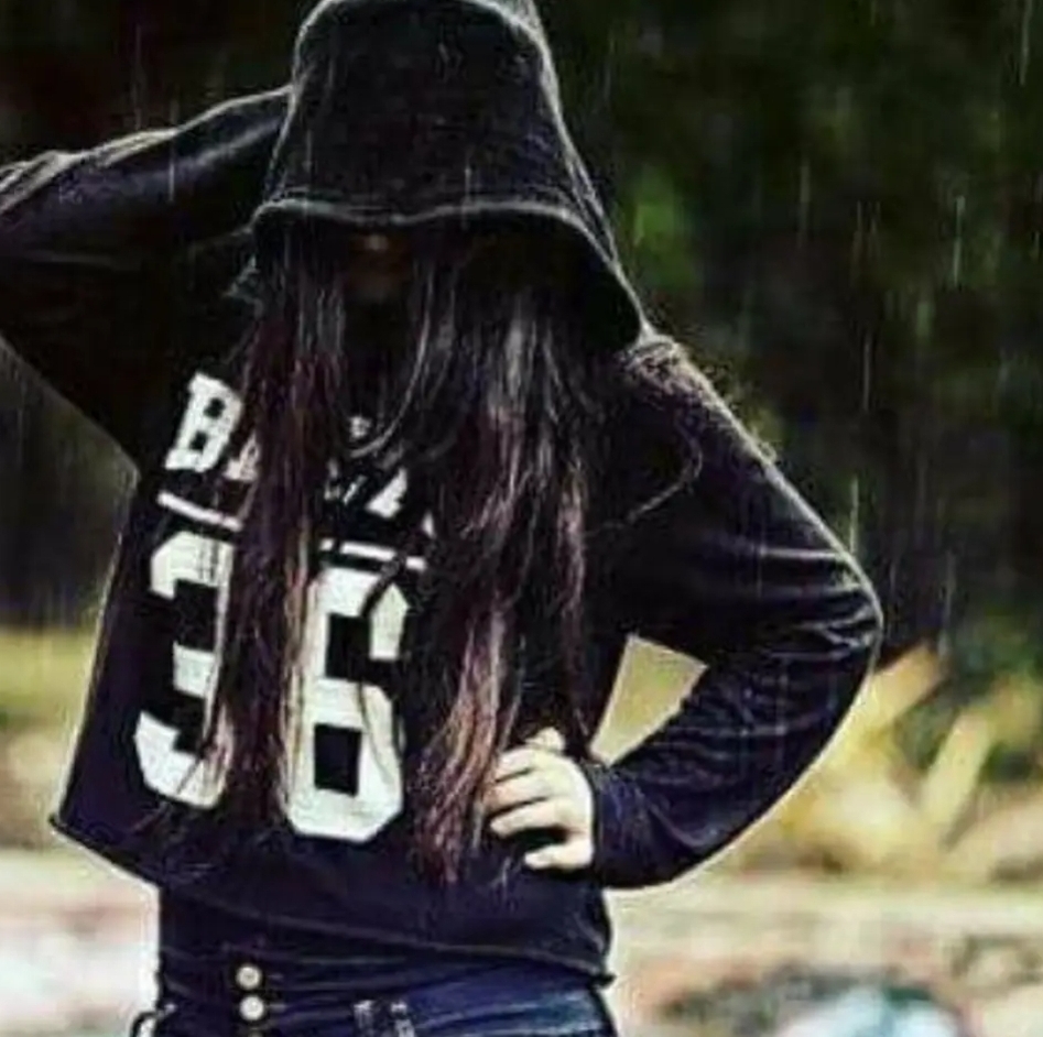 Nur