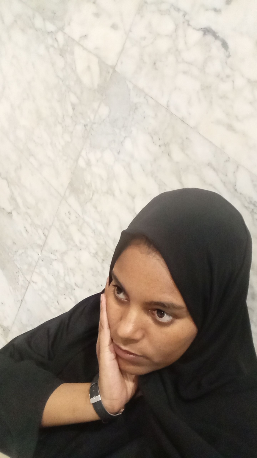 እናና