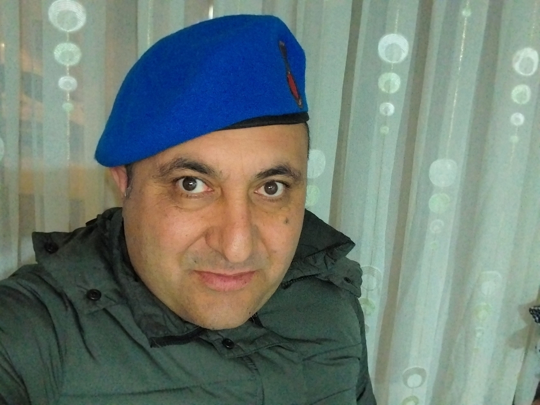 Özgür
