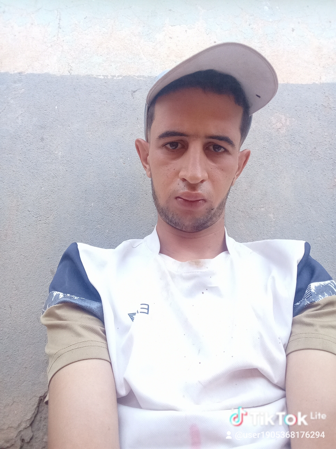 خليل