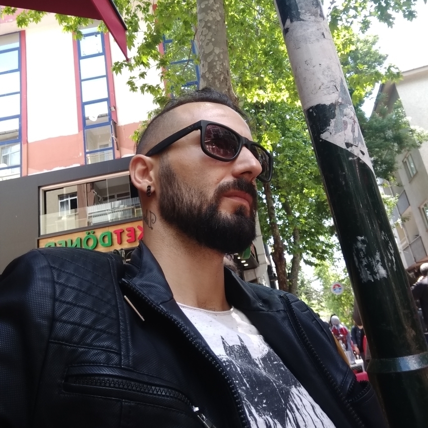 DİNÇER