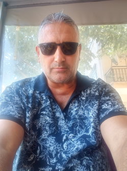 Hüsnü