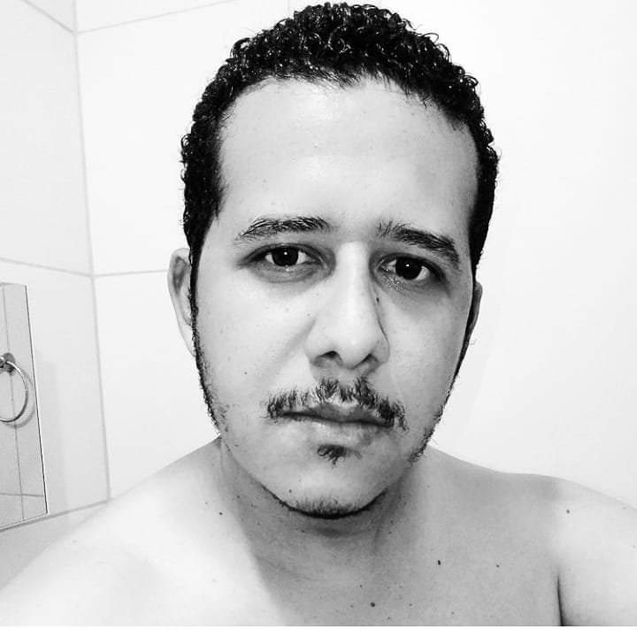 José
