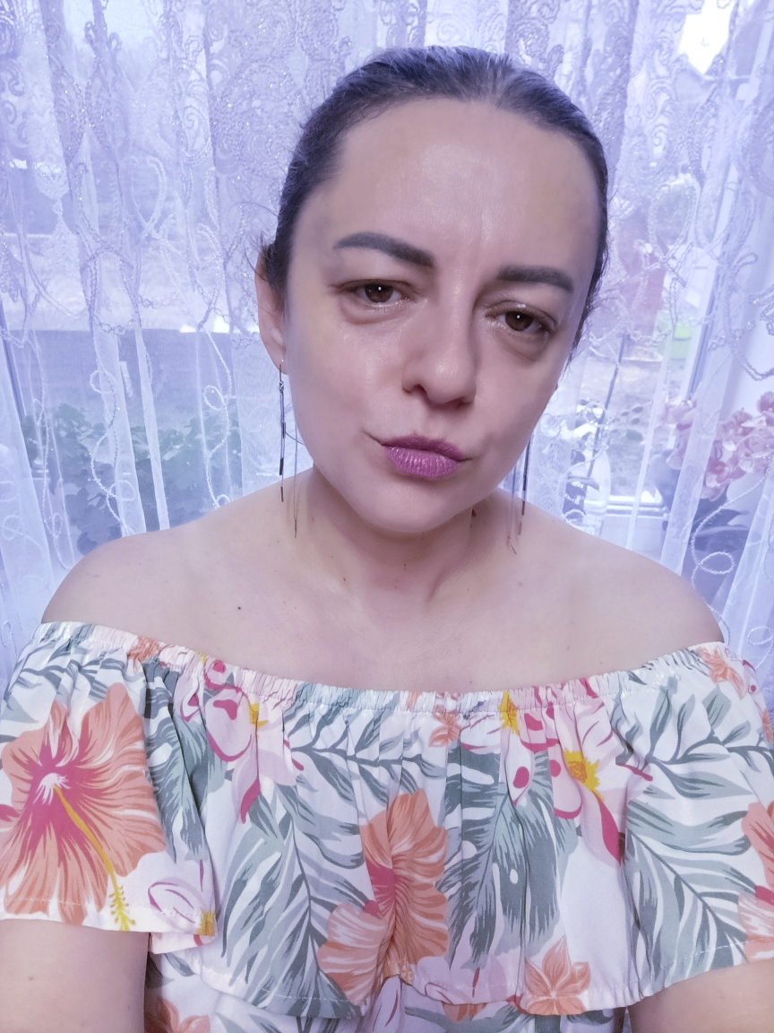 анжела