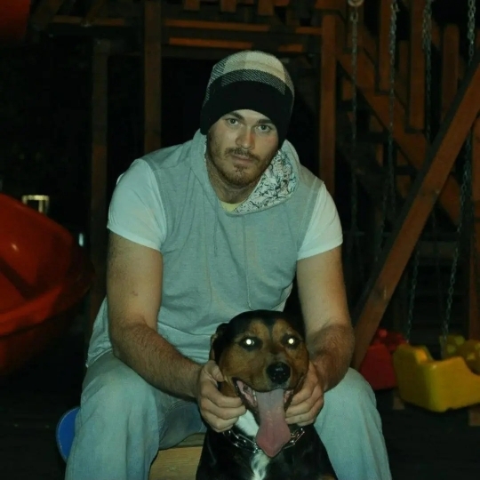 Ali