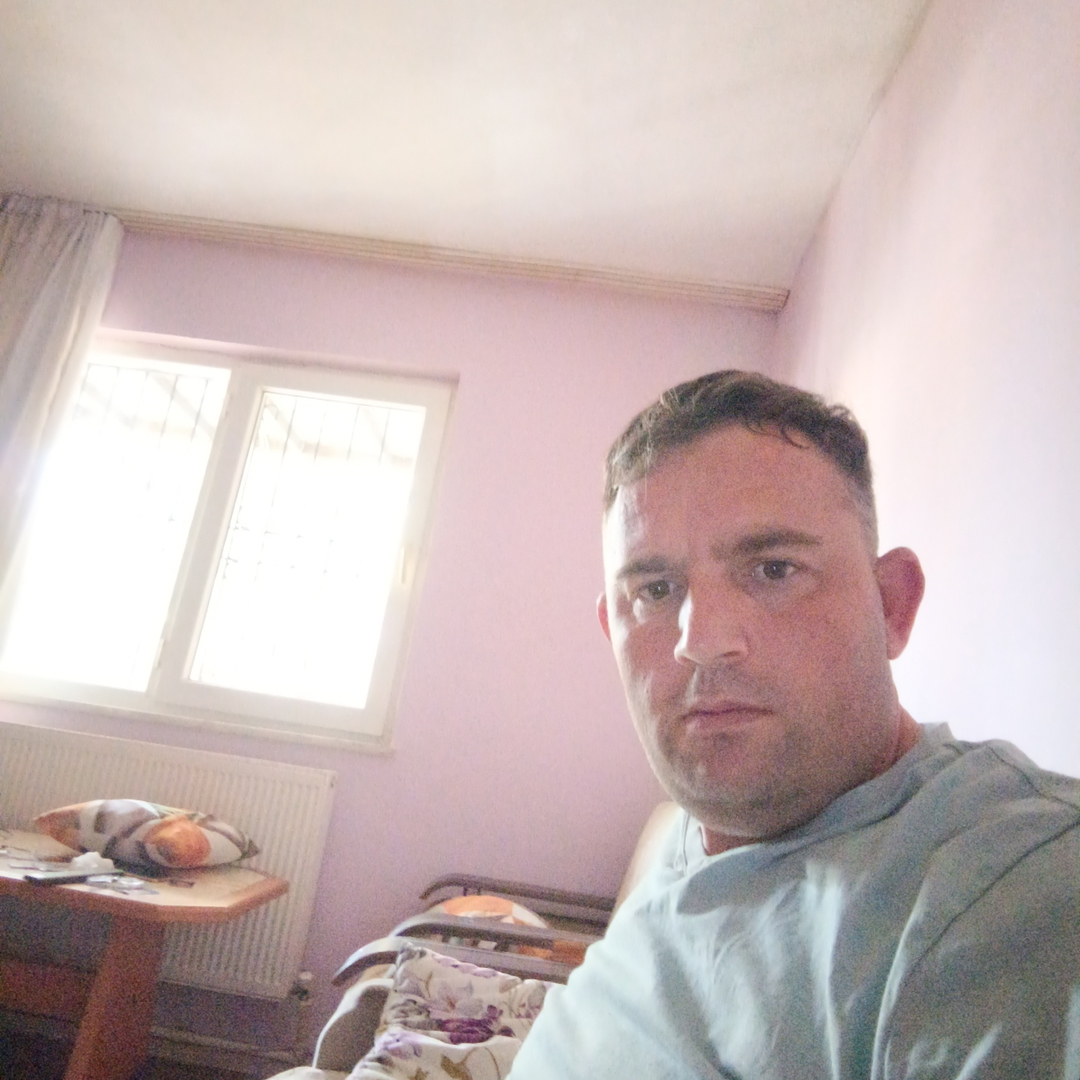 Ali
