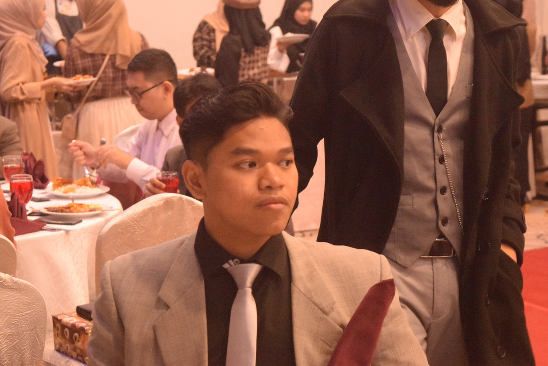 Awal