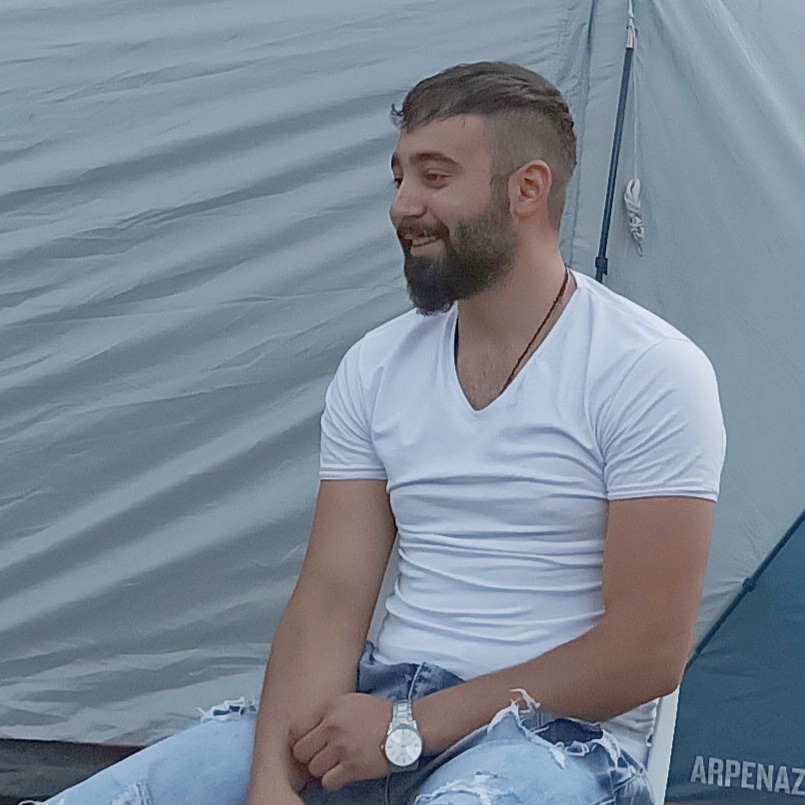Ali