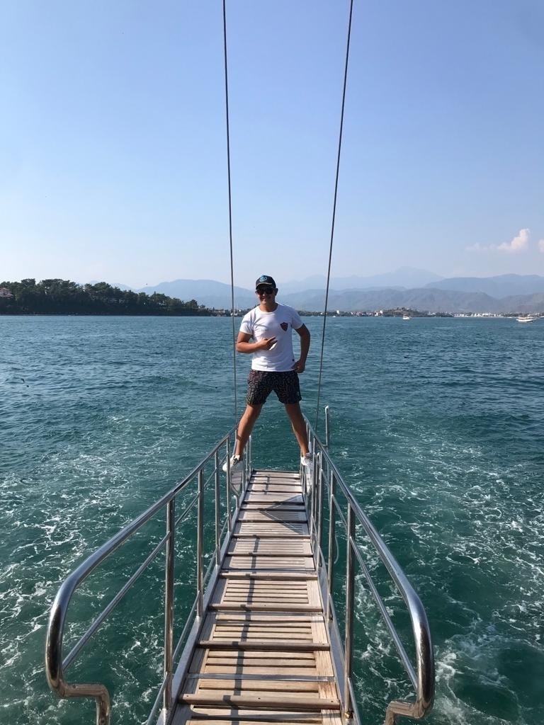 Ali