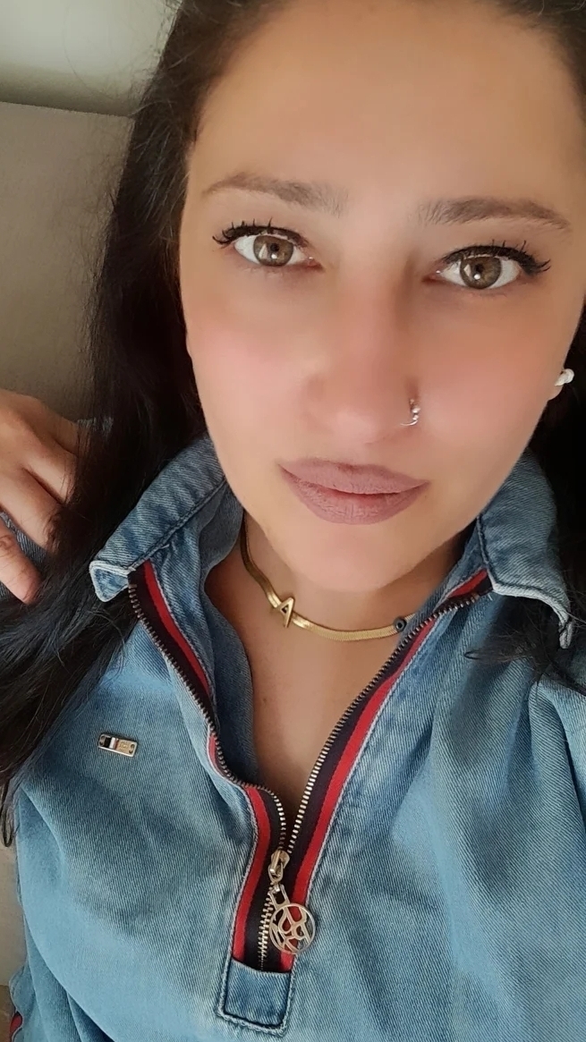 Ayse