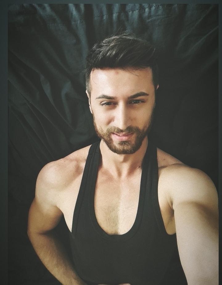 Ali