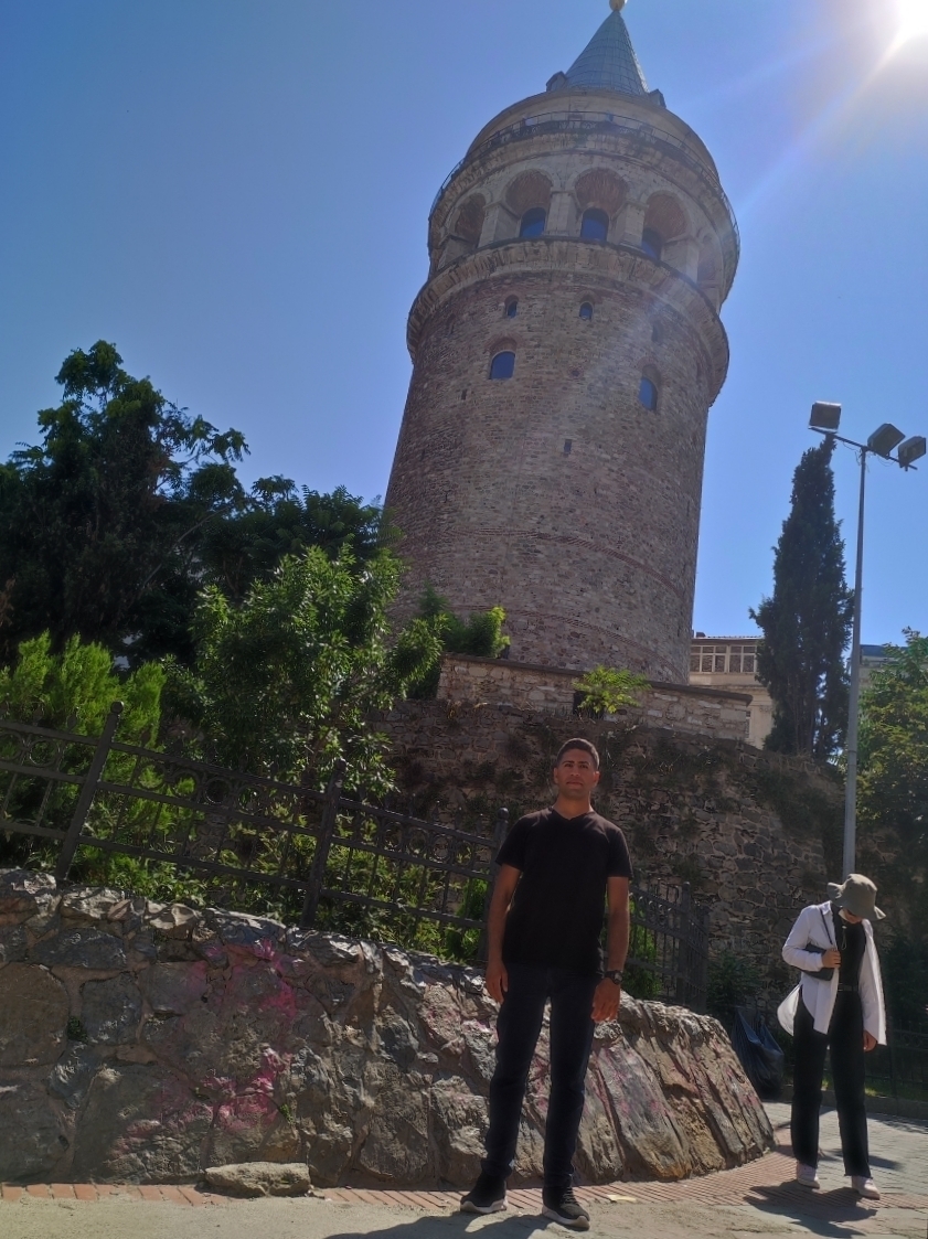 Özgür