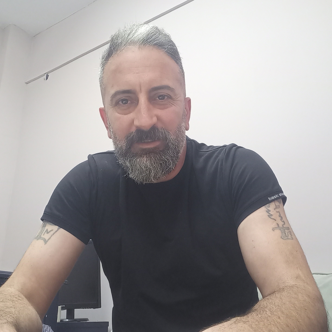 Özgür