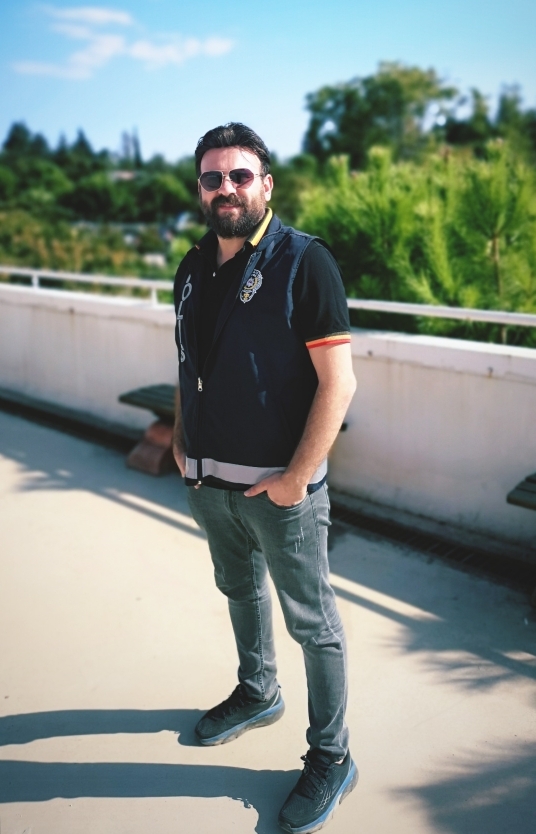 Ali