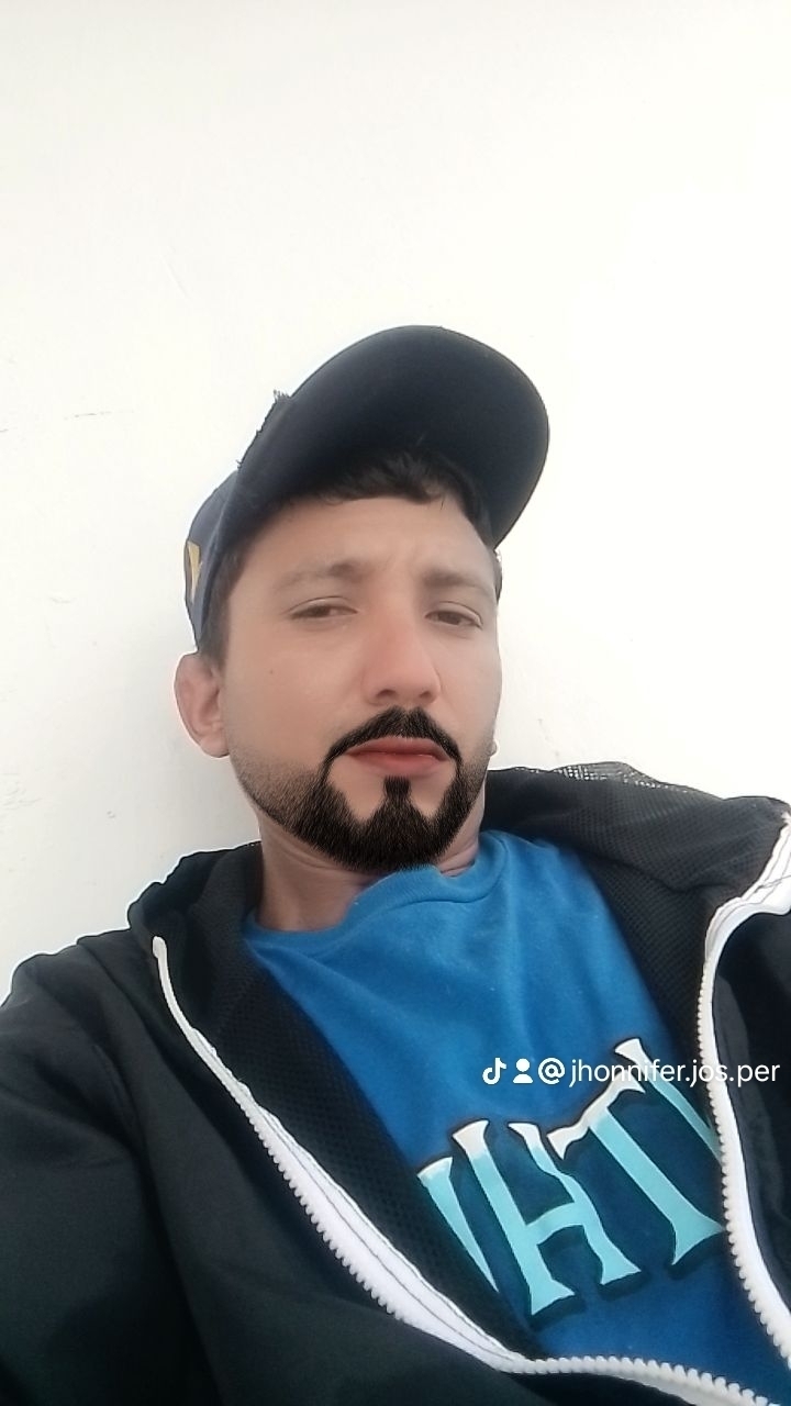 Jhonnifer