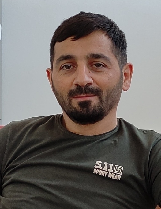 Ali