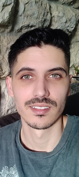 שי