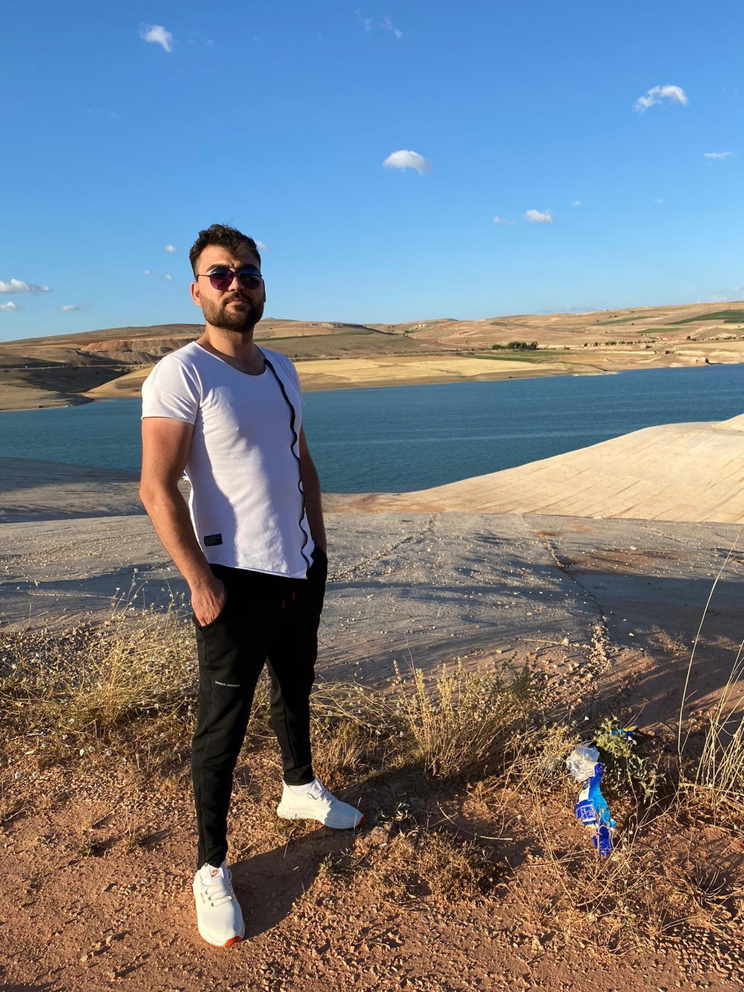 Ali