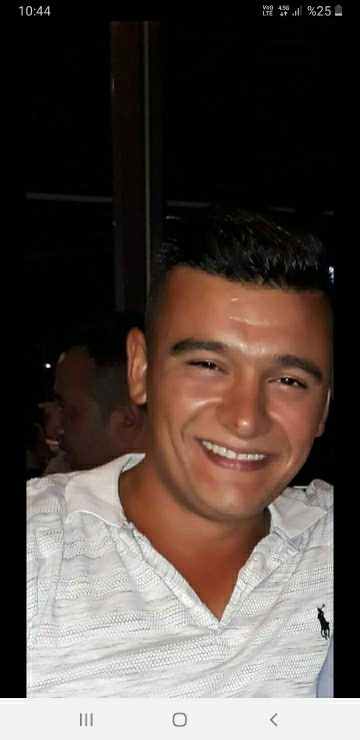 Ali