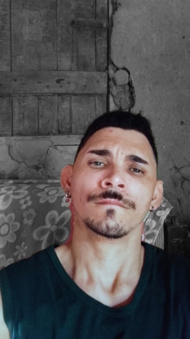 José