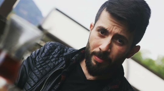 Ali